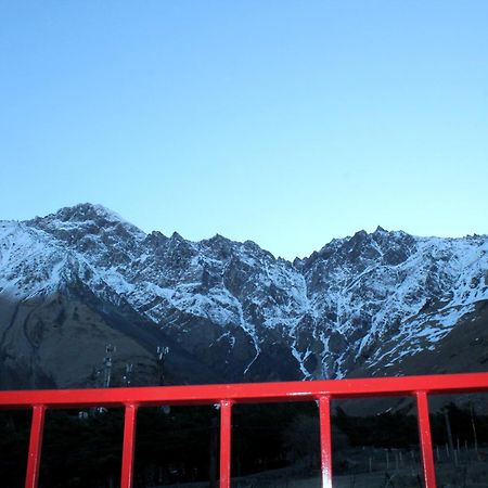 Hotel Noa Kazbegi מראה חיצוני תמונה