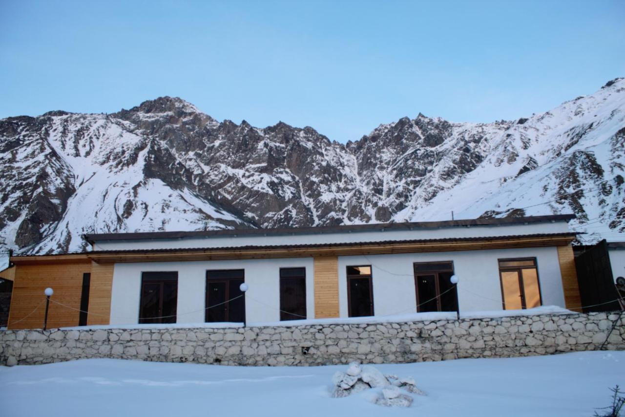 Hotel Noa Kazbegi מראה חיצוני תמונה
